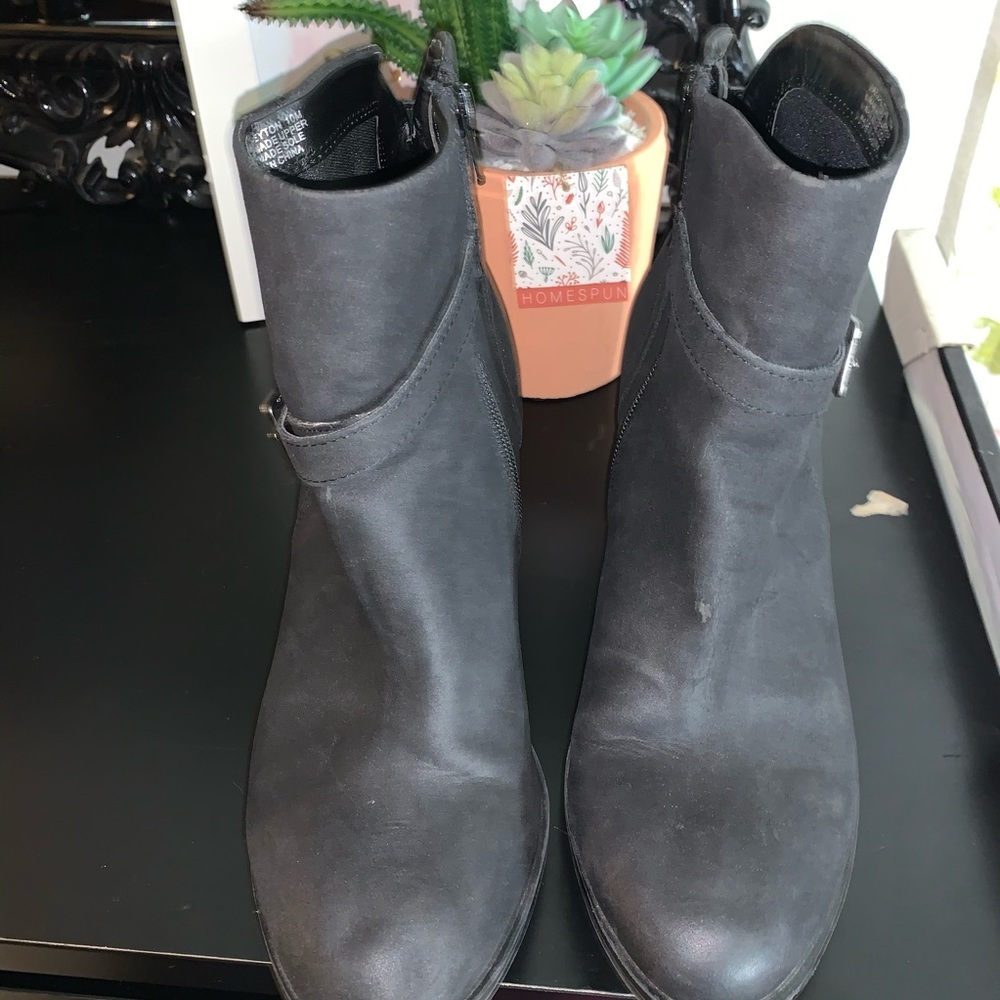 American Rag booties - Picture 5 of 9